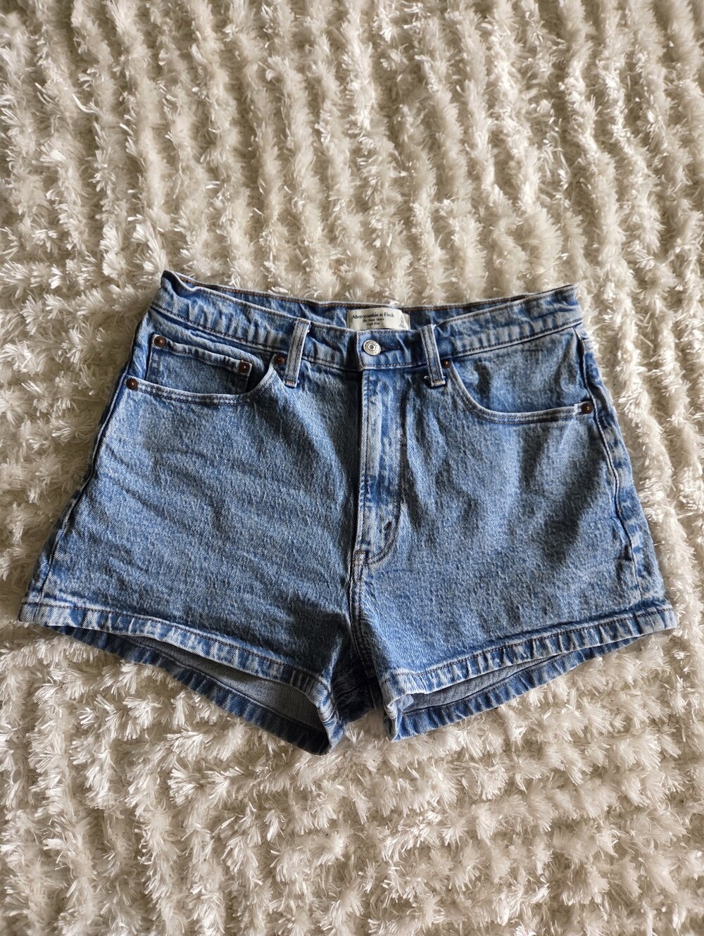 Abercrombie & Fitch Curve Love Mom Shorts